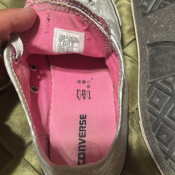 Converse Women's Silver Glitter Sneakers with Glitter Shoe Strings - Picture 3 of 4
